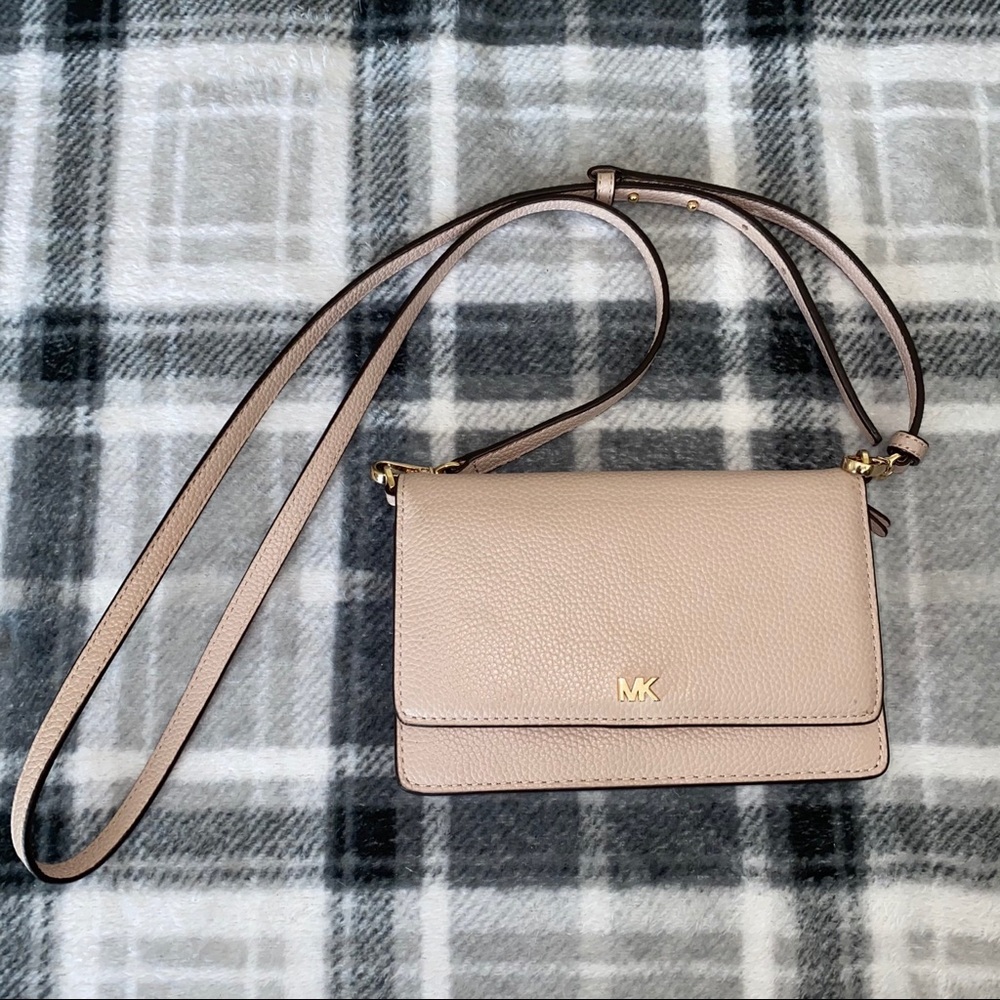 Michael Kors crossbody